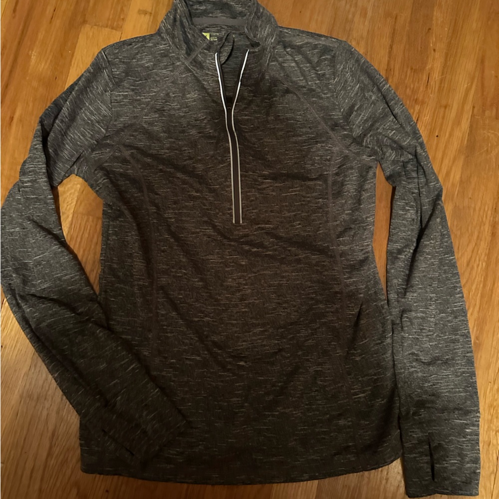 Half zip pullover Xersion size medium